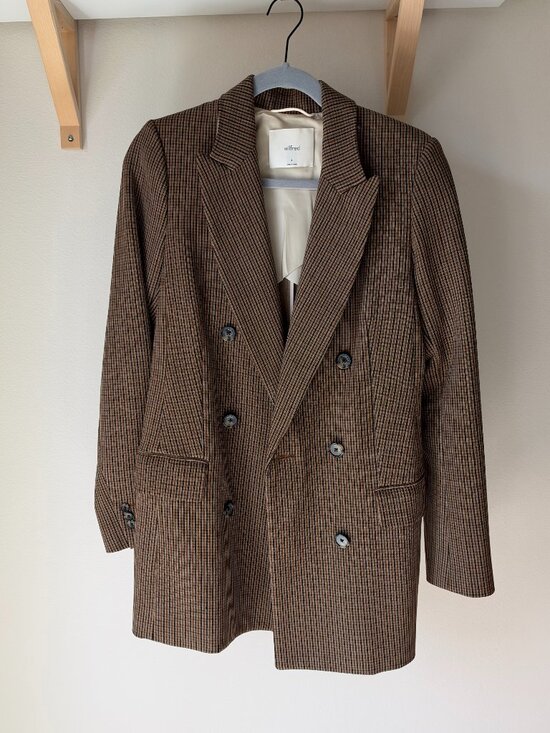 Aritzia Jackets & Blazers - Aritzia Wilfred Margaux‎ Plaid 70s Double Breasted Blazer